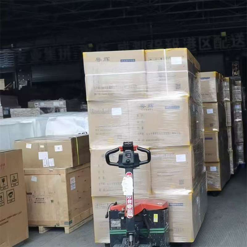 东路镇若尔盖县物流运输：多元服务与高效线路